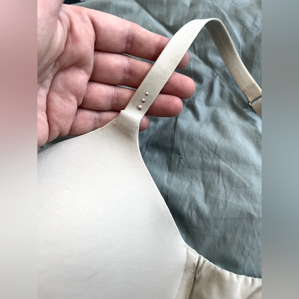 Vintage Victoria's Secret Biofit Demi Uplift 38DD with metal accents on straps